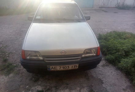 Продам Opel Kadett 1991 года в г. Каменское, Днепропетровская область