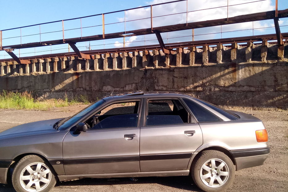 Продам Audi 80 1988 года в г. Маневичи, Волынская область