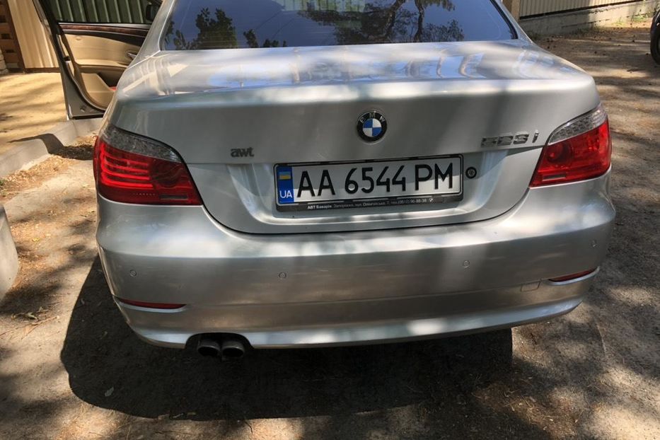 Продам BMW 523 Бизнес 2007 года в Киеве