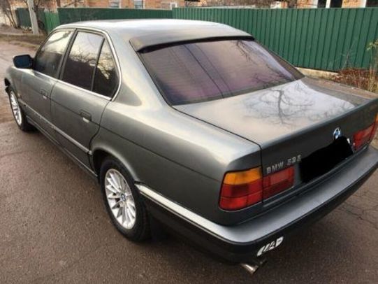Продам BMW 525 1988 года в г. Александрия, Кировоградская область
