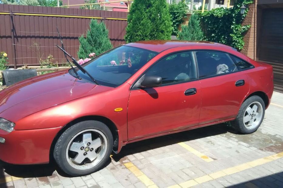 Продам Mazda 323 1997 года в Одессе