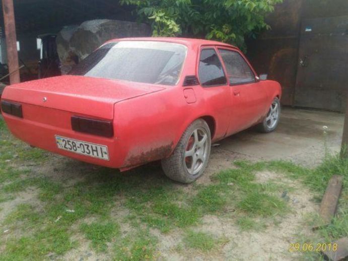 Продам Opel Ascona Opel ascona b 1981 года в г. Кузнецовск, Ровенская область