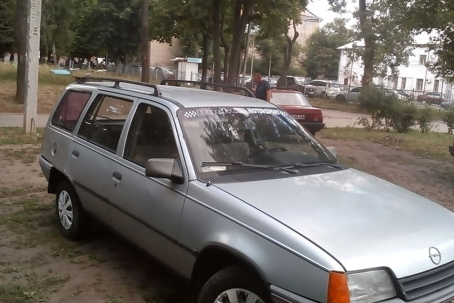 Продам Opel Kadett 1988 года в Харькове