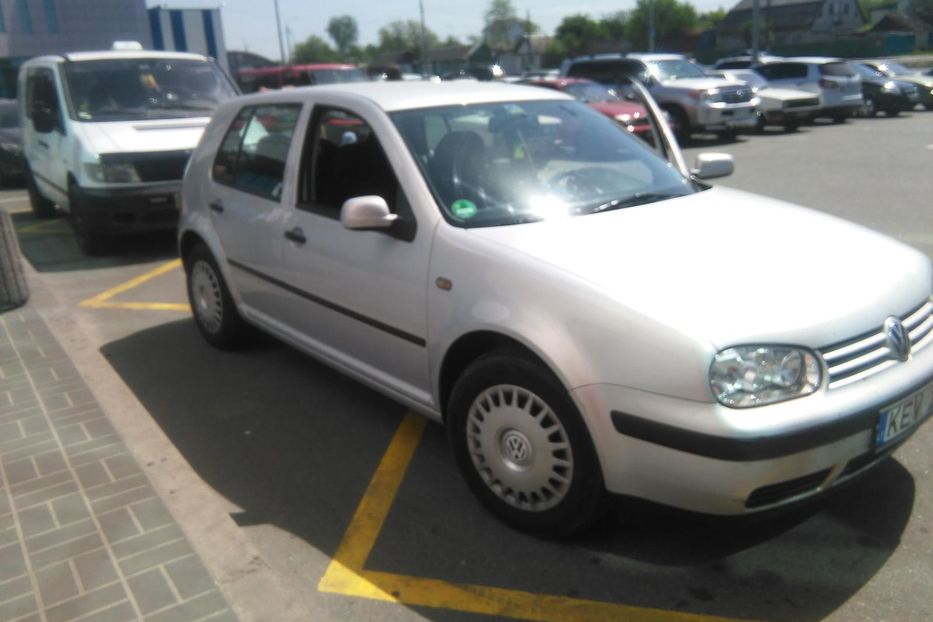 Продам Volkswagen Golf IV 4 1999 года в Чернигове