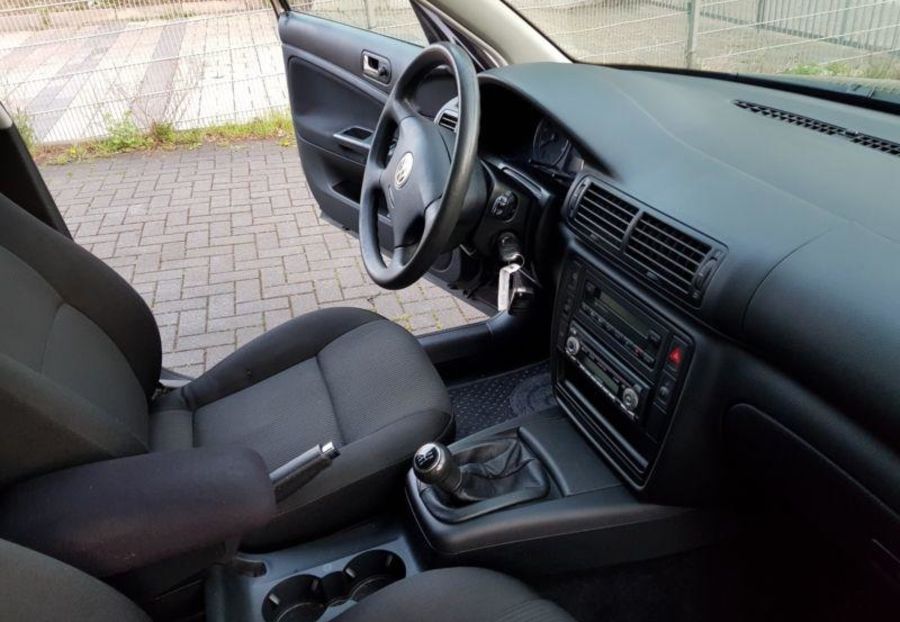 Продам Volkswagen Passat B5 2003 года в Львове