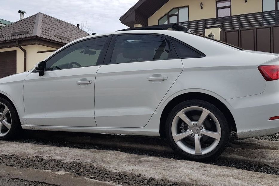 Продам Audi A3 2016 года в Харькове