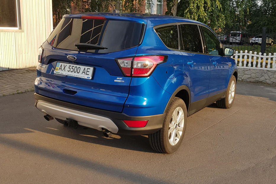 Продам Ford Escape 2017 года в Харькове