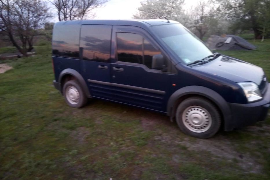 Продам Ford Tourneo Connect пасс. 2005 года в Днепре