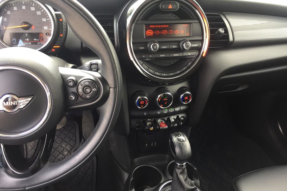 Продам MINI Cooper 1,5 Turbo 2016 года в Днепре