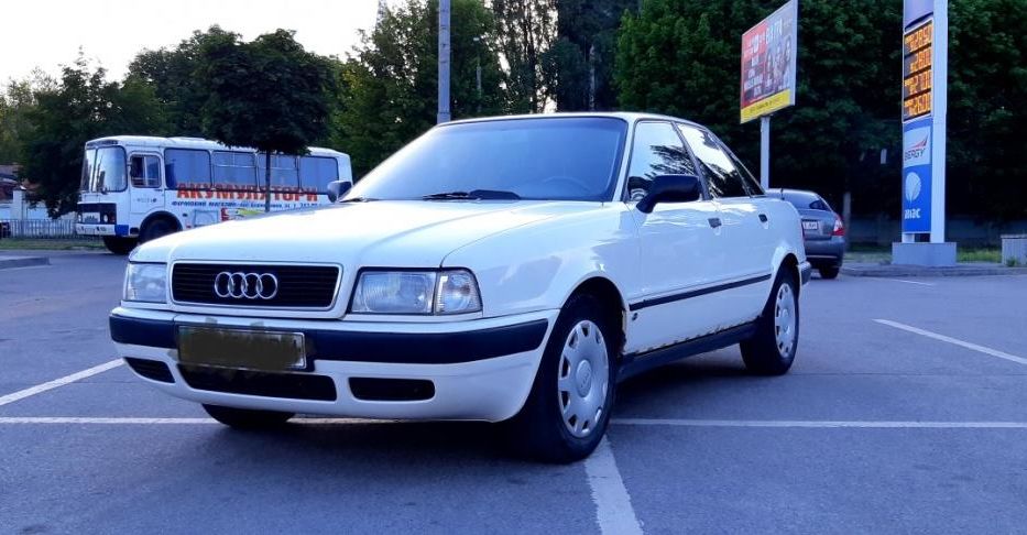 Продам Audi 80 1993 года в Днепре