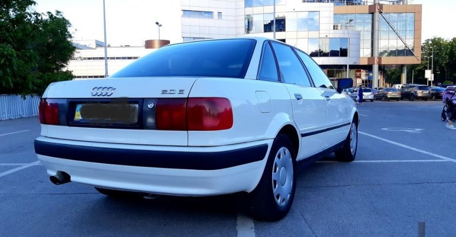 Продам Audi 80 1993 года в Днепре