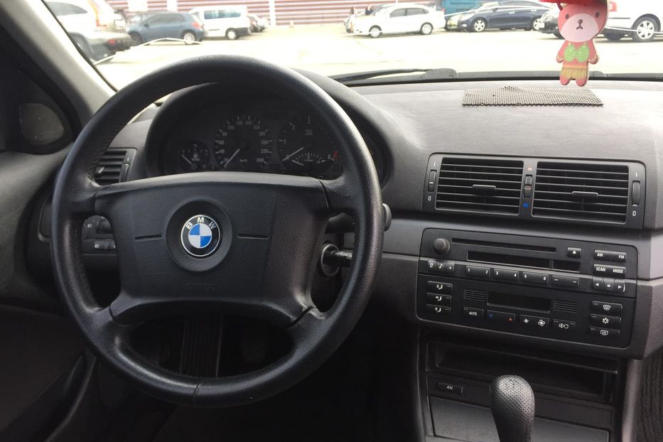 Продам BMW 318 2.0 TDI 2003 года в Киеве