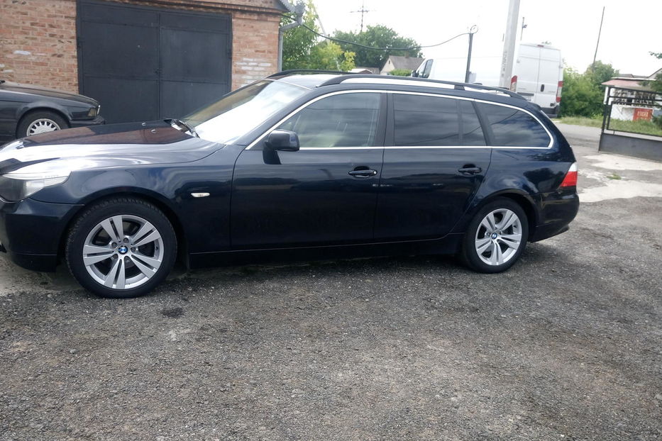 Продам BMW 520 2006 года в Луцке