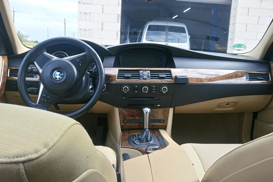 Продам BMW 520 2006 года в Луцке