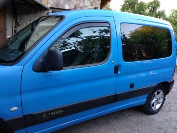 Продам Citroen Berlingo пасс. 1.4 bivalent 2004 года в Ивано-Франковске