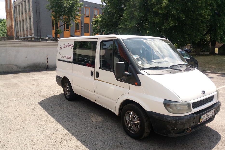 Продам Ford Transit пасс. 85 T 260 2003 года в Киеве