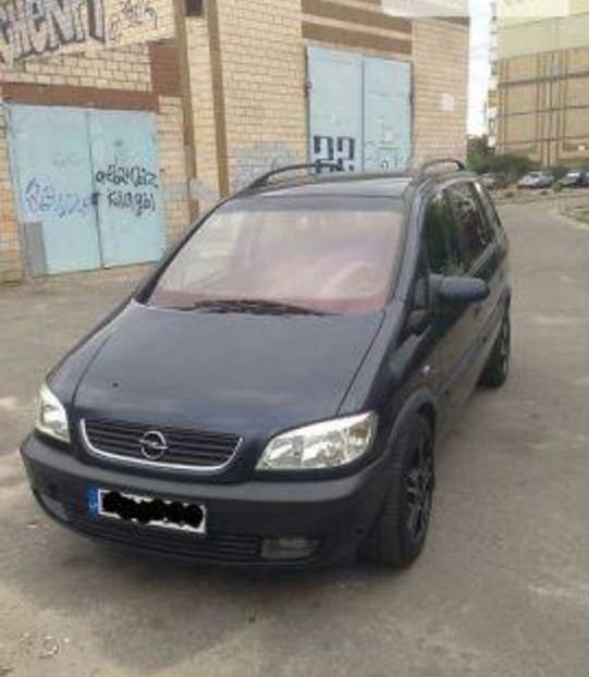 Продам Opel Zafira 2002 года в Киеве