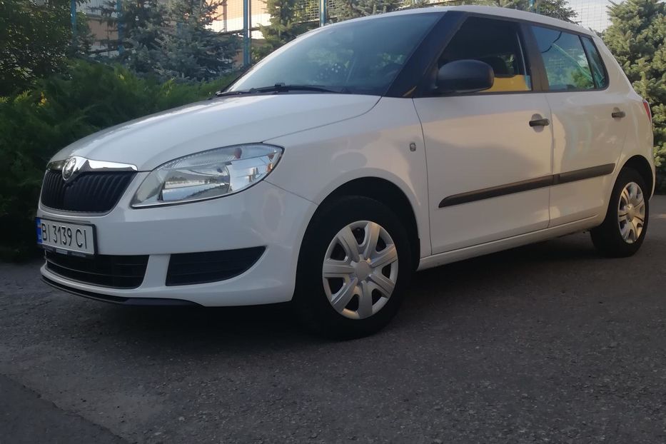 Продам Skoda Fabia 1.2 TSI 2010 года в г. Кременчуг, Полтавская область