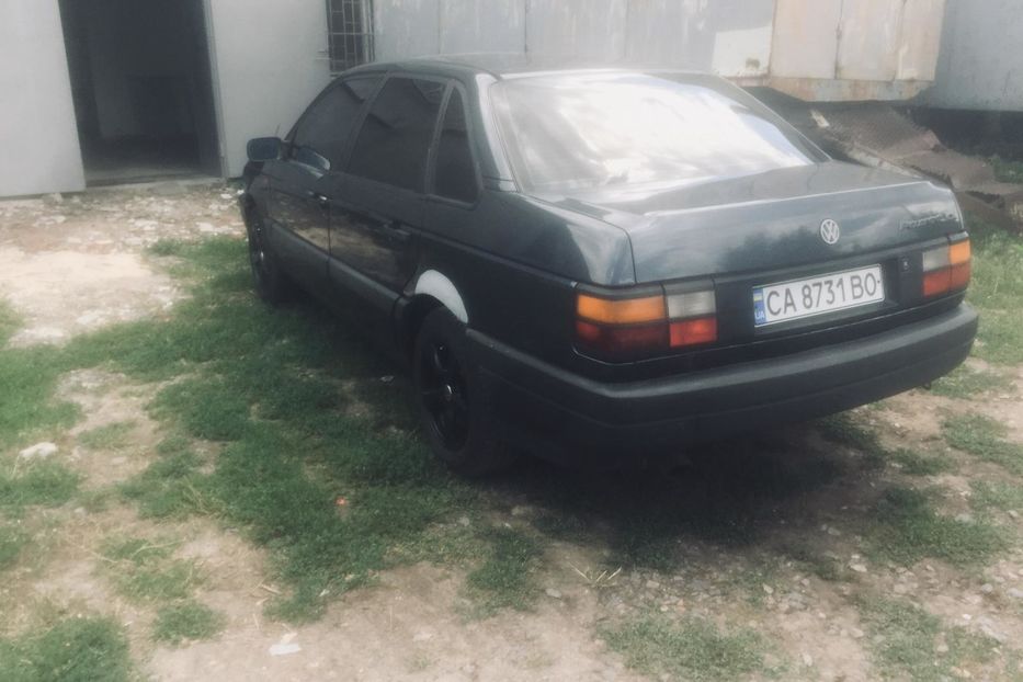 Продам Volkswagen Passat B3 1988 года в Черкассах