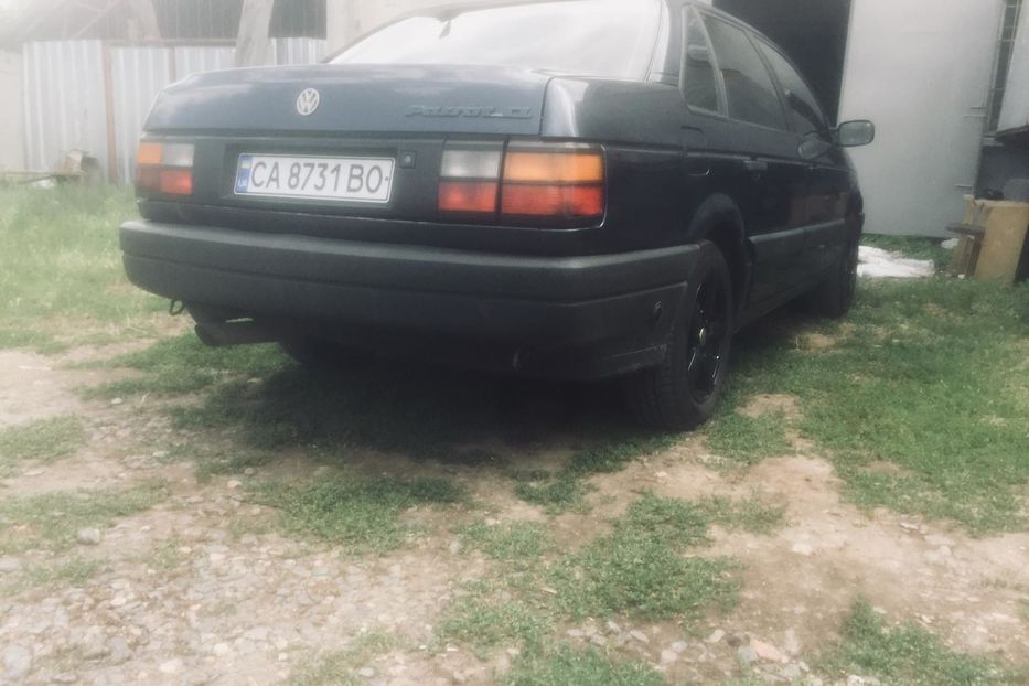 Продам Volkswagen Passat B3 1988 года в Черкассах