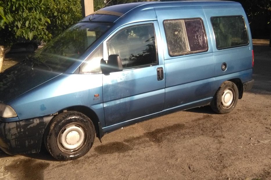 Продам Fiat Scudo пасс. Заводской пассажир 1996 года в г. Вознесенск, Николаевская область