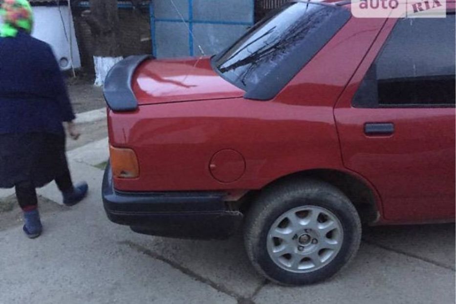 Продам Ford Sierra 1988 года в г. Черневцы, Винницкая область
