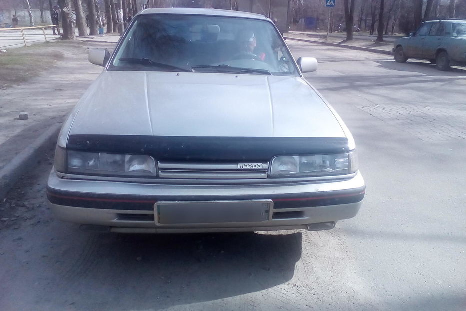 Продам Mazda 626 Седан 1987 года в Запорожье