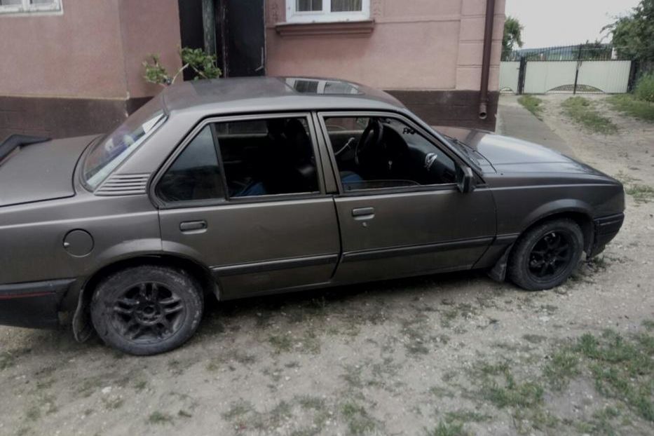 Продам Opel Ascona 1988 года в г. Кременец, Тернопольская область