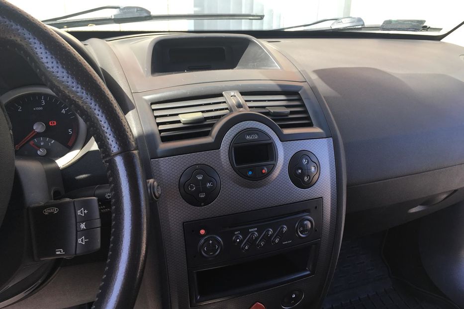 Продам Renault Megane 2004 года в г. Умань, Черкасская область