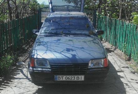 Продам Opel Kadett 1988 года в г. Лазурное, Херсонская область