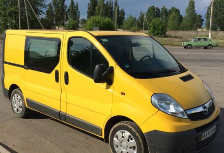 Продам Opel Vivaro груз. 2006 года в Киеве