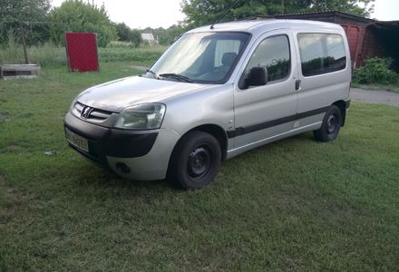 Продам Peugeot Partner пасс. 2006 года в Киеве