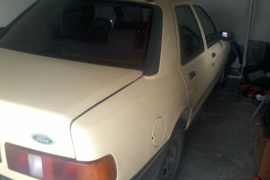 Продам Ford Sierra седан 1989 года в г. Дрогобыч, Львовская область