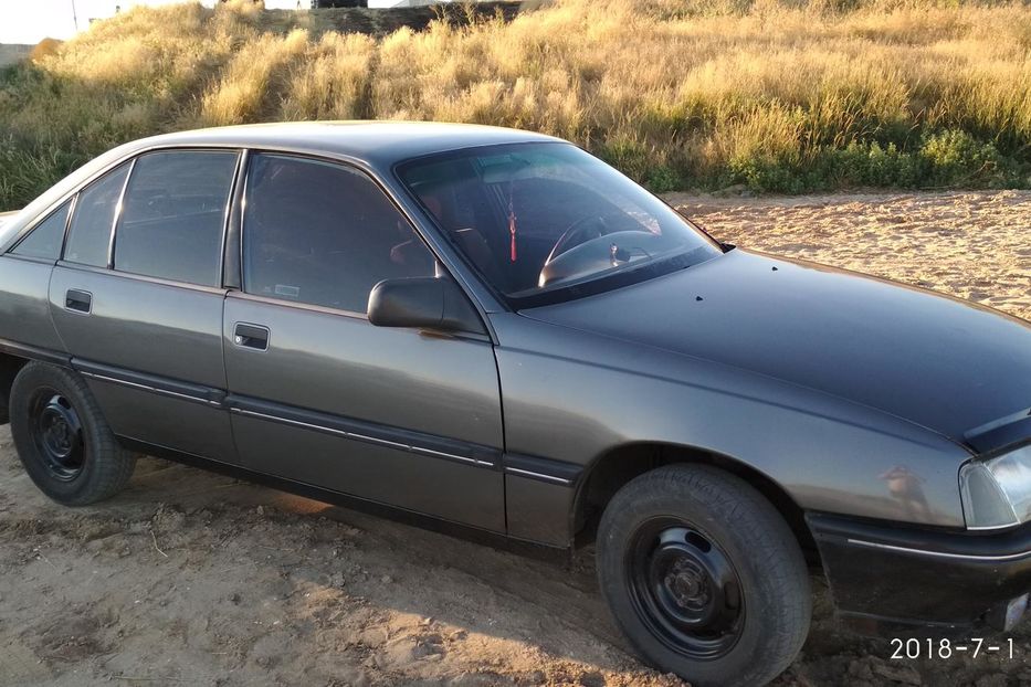 Продам Opel Omega 1988 года в г. Мелитополь, Запорожская область