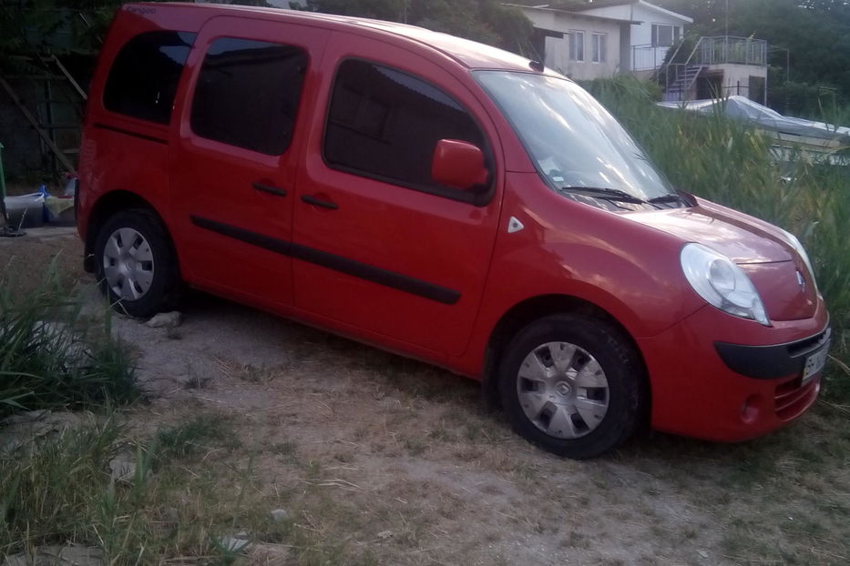 Продам Renault Kangoo пасс. 2011 года в Одессе