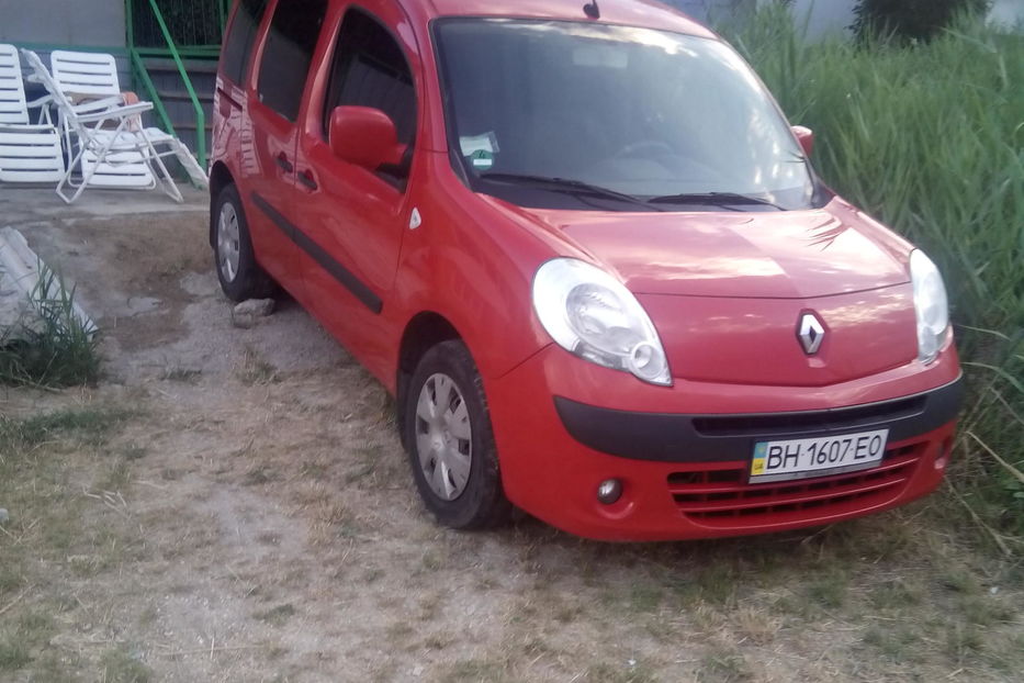 Продам Renault Kangoo пасс. 2011 года в Одессе