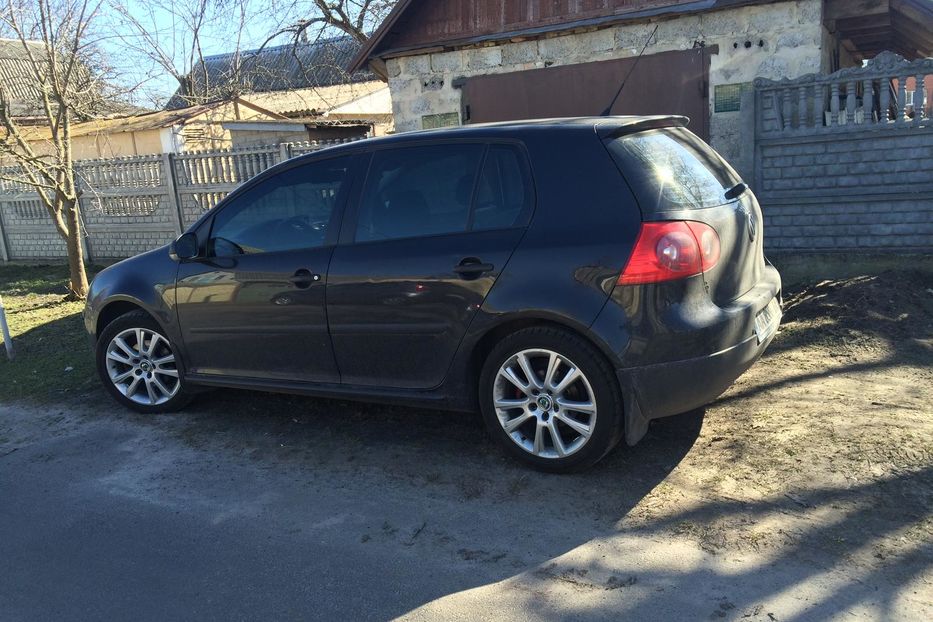 Продам Volkswagen Golf V 2007 года в Киеве