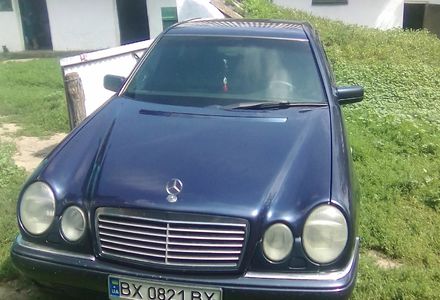 Продам Mercedes-Benz E-Class 1996 года в Хмельницком