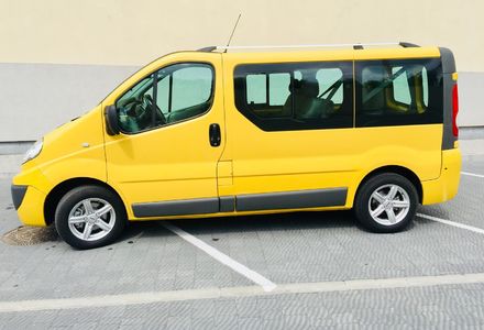 Продам Renault Trafic пасс. Passenger 2012 года в Львове