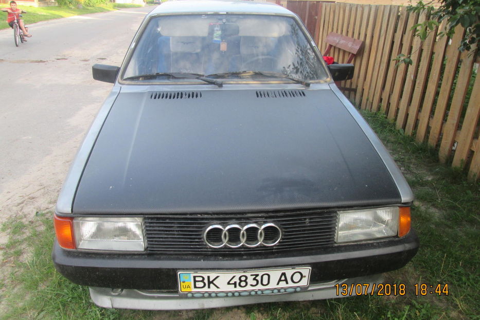 Продам Audi 80 седан 1986 года в г. Дубровица, Ровенская область