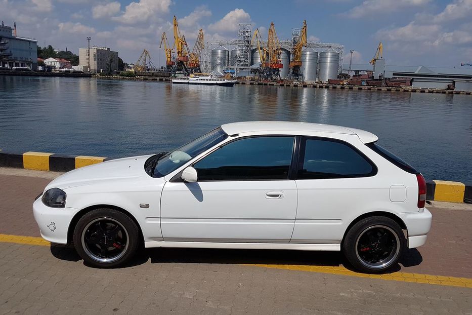 Продам Honda Civic ej9 1997 года в Одессе