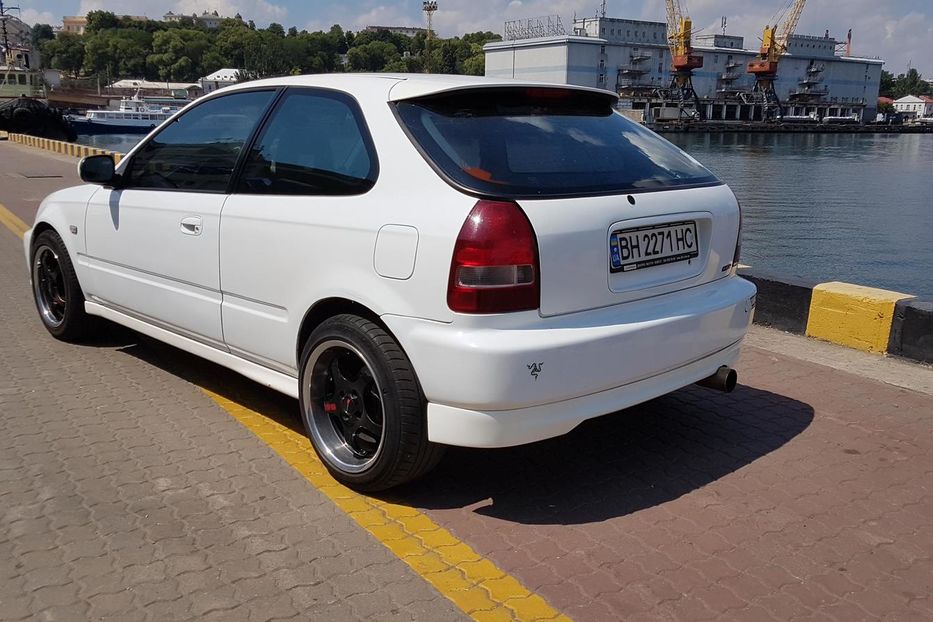 Продам Honda Civic ej9 1997 года в Одессе