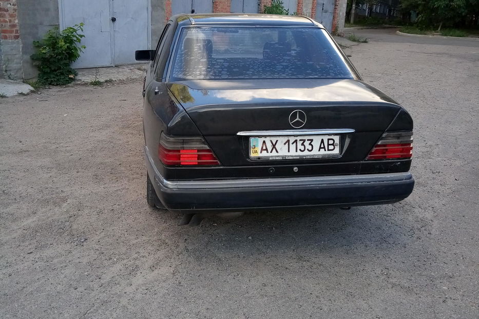 Продам Mercedes-Benz 200 1986 года в Харькове