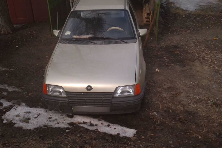 Продам Opel Kadett 1988 года в Полтаве