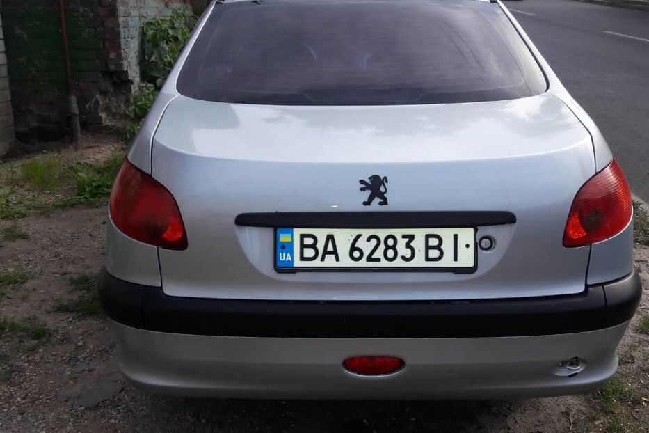 Продам Peugeot 206 2008 года в Харькове