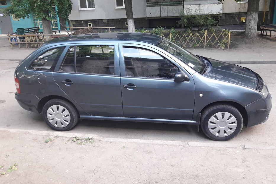 Продам Skoda Fabia 2005 года в Харькове