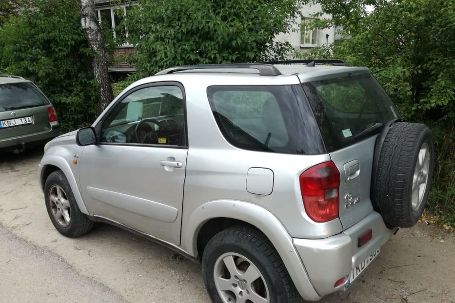 Продам Toyota Rav 4 2003 года в Харькове