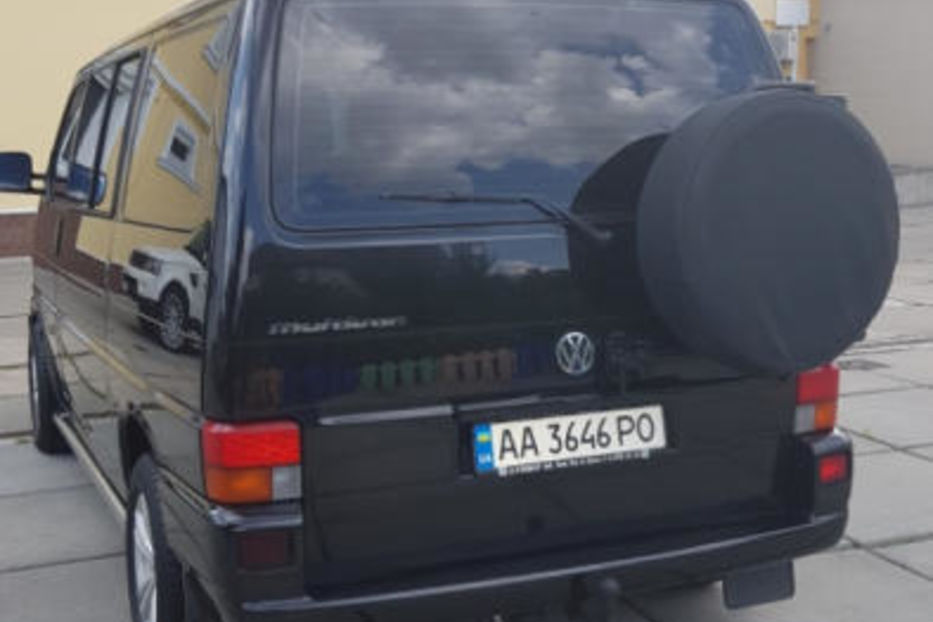 Продам Volkswagen Multivan 2002 года в Киеве