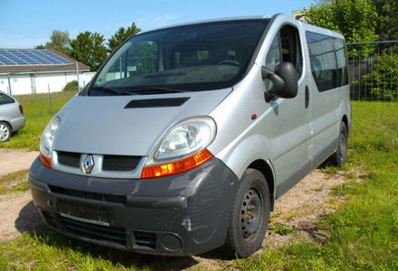 Продам Renault Trafic пасс. 2.5 tdi 2006 года в г. Краковец, Львовская область