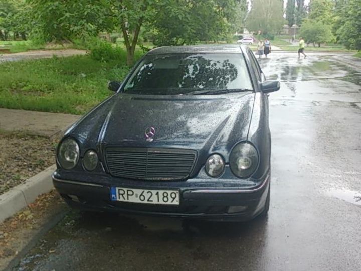 Продам Mercedes-Benz E-Class 1999 года в г. Белая Церковь, Киевская область